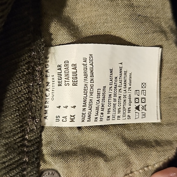 American Eagle Corduroy Mom Skort. - Picture 8 of 8